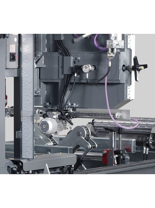 pilous ctr1300 h forestor  vízszintes rönkhasító faipari szalagfűrészgép. 