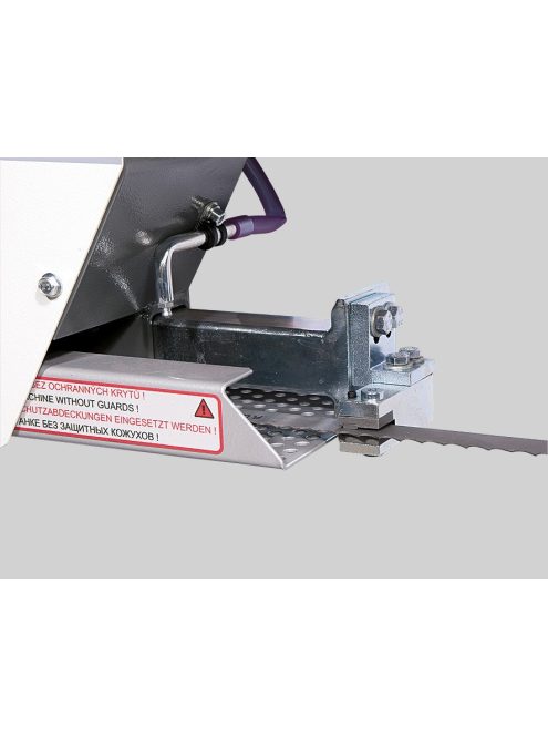 pilous ctr750 e mobile forestor  vízszintes rönkhasító faipari szalagfűrészgép. 