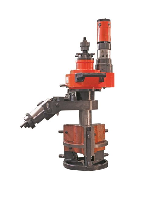 NKO Tengelyre párhuzamos rögzítésű csőélmarógép, belső rögzítéssel, automata előtolással, megmunkálási tartomány: 300-600mm