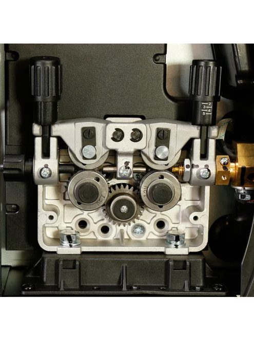 Parweld 400A-os 400V digitális, inverteres, külön huzaltoló, vízhűtéses Multi-MIG hegesztőgép